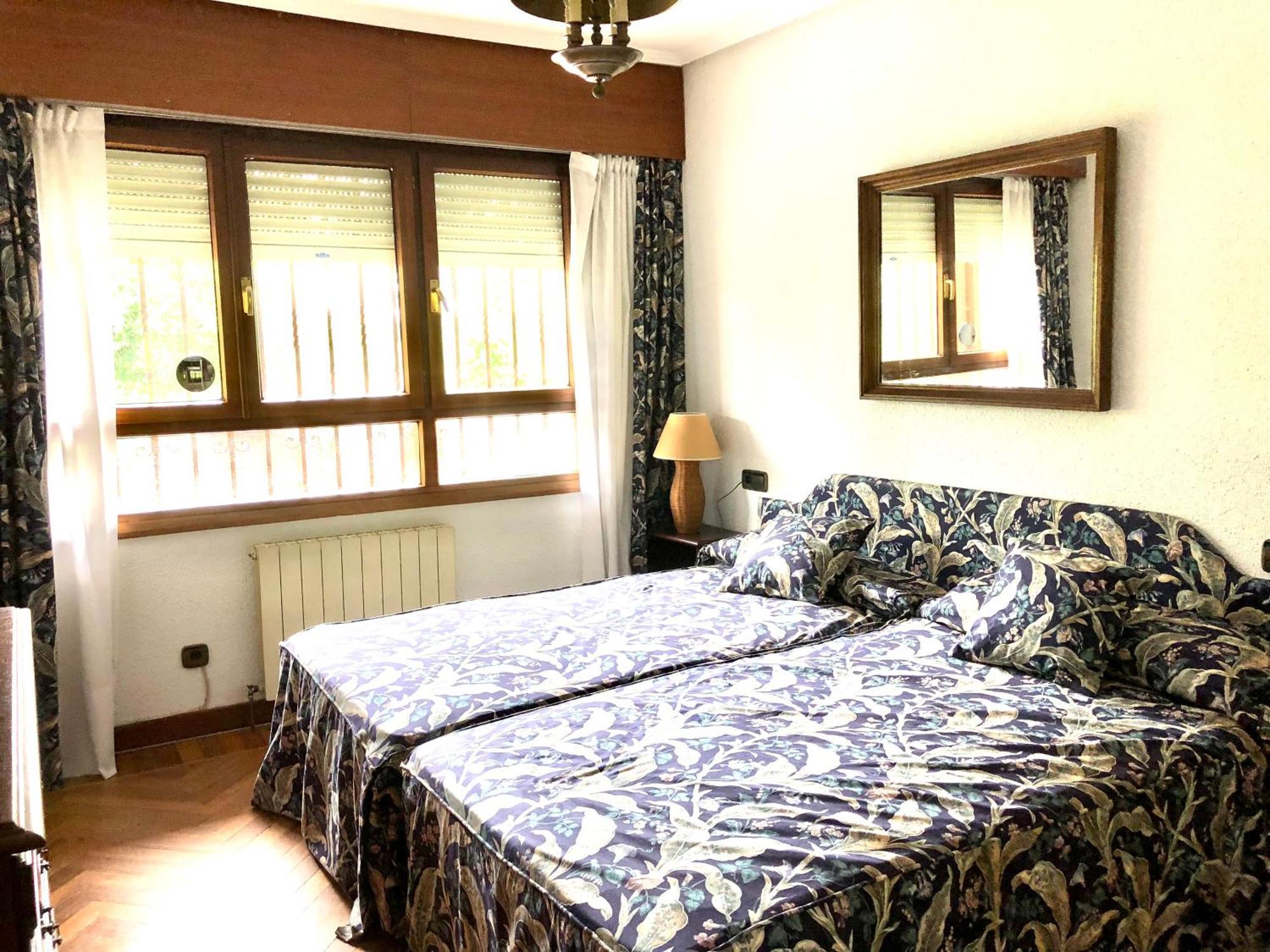 Chalet Al Lado De La Playa Con Piscina Privada, Jardin Y Barbacoa, Fronton, 6 Habitaciones Λαρέντο Εξωτερικό φωτογραφία